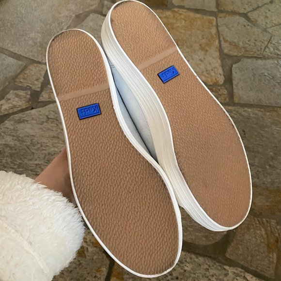 New Keds Triple Kick Leather Platform Sneakers, Silver, Size 6.5 - Picture 3 of 5